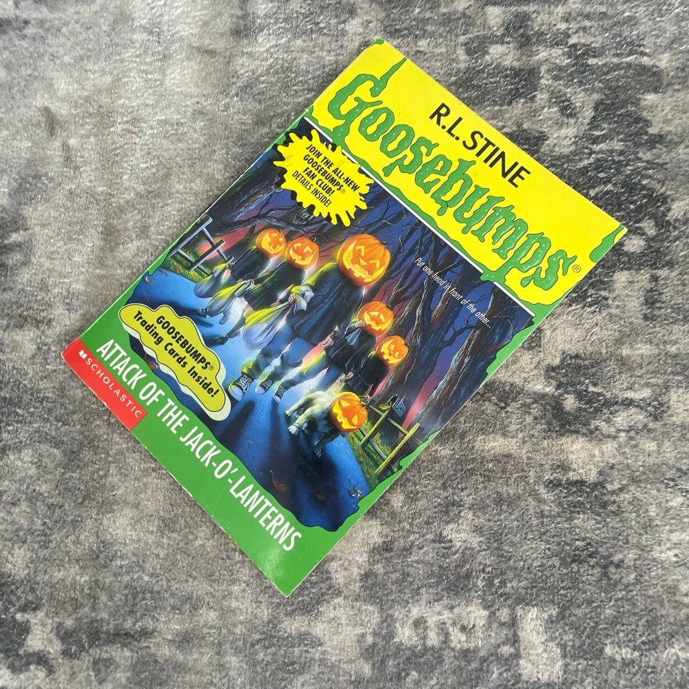 Goosebumps Attack of the Jack-O'-Lanterns RL Stine Paperback Book #48